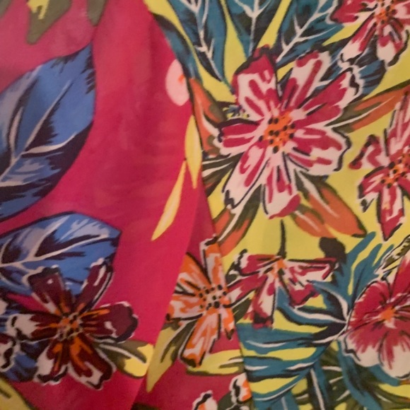 Time and Tru Sheer Patterned Coverup/Cardigan - Picture 4 of 9